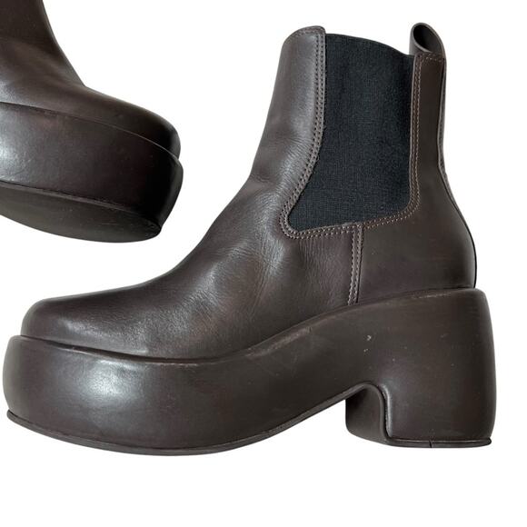 EVERLANE The Puffa Chelsea Boot Dark Brown Leather Pull On High Heel Platform 7 - Picture 7 of 10